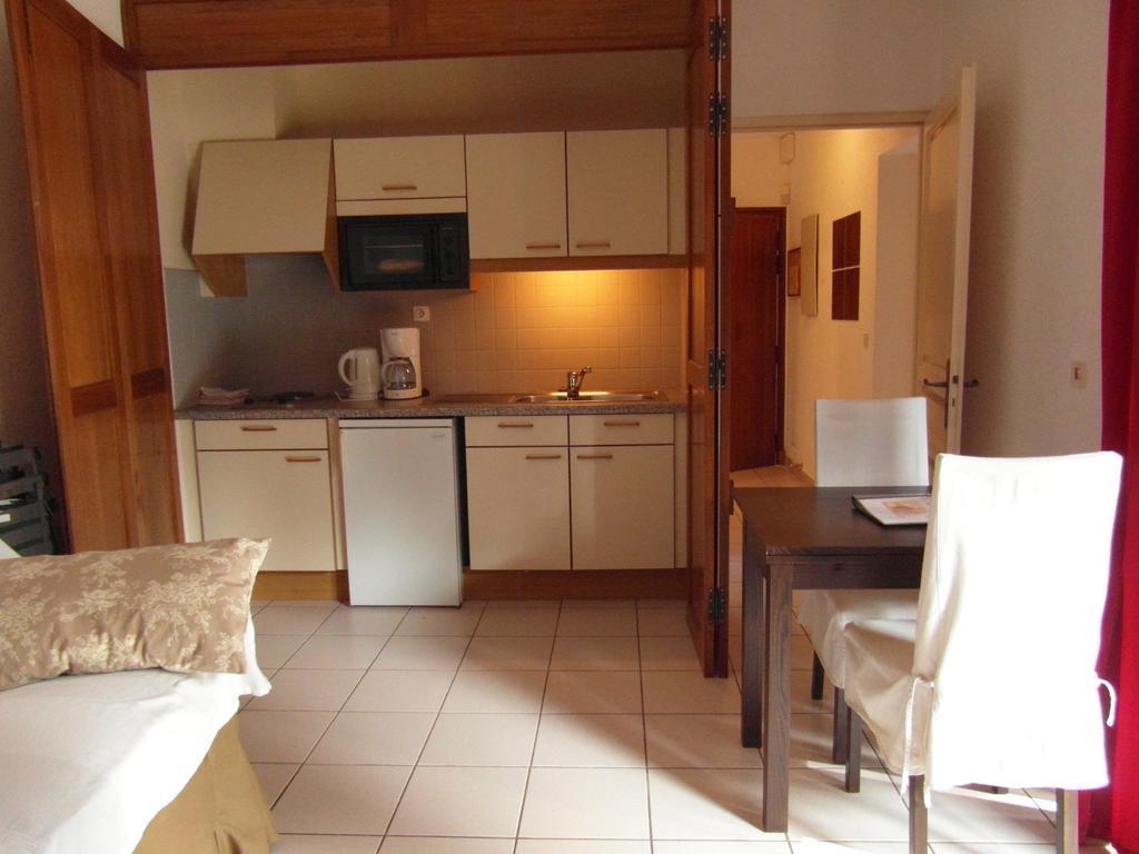 Отель Domaine La Rabassiere Suzette Экстерьер фото